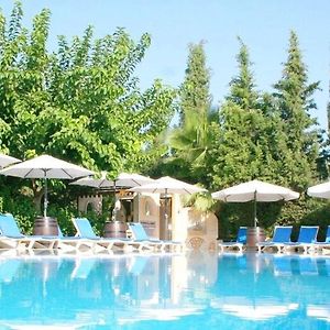 Apollonia Hotel Apartments