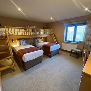 Belmore Court & Motel